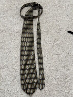 Vintage Geometric Silk Tie Gold Black – Ottimo Uomo – Handmade Korea
